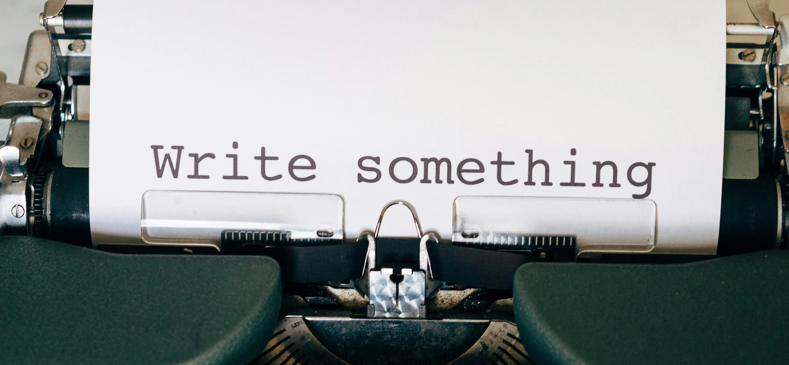 The Future of Writing: How AI Assists Professionals Who Write Every Day